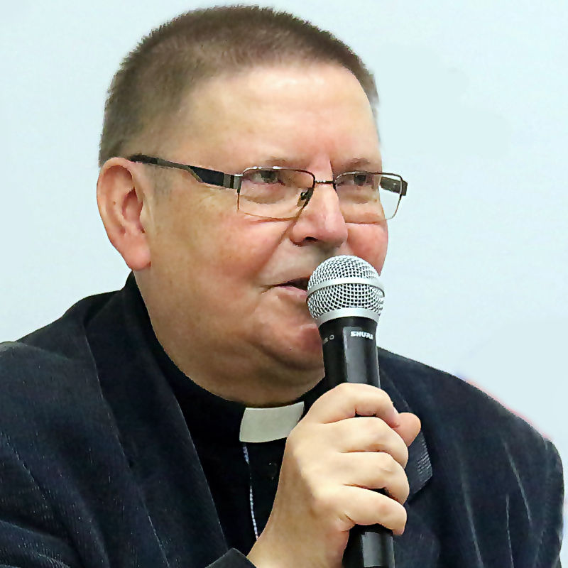 Fr. Grzegorz Dobroczyński SJ